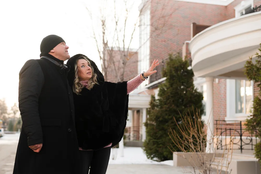 Does Everything Automatically Go to a Spouse After Death in Oklahoma?